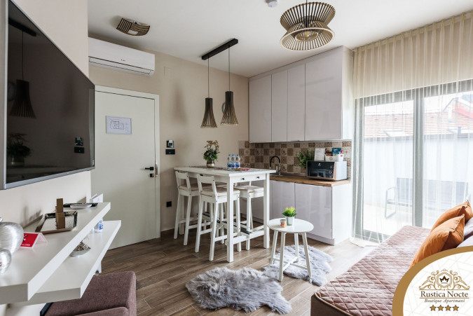 DELUXE DVOSOBAN APARTMAN SA TERASOM 5, Rustica Nocte Boutique apartmani u centru Požege, Slavonija Požega