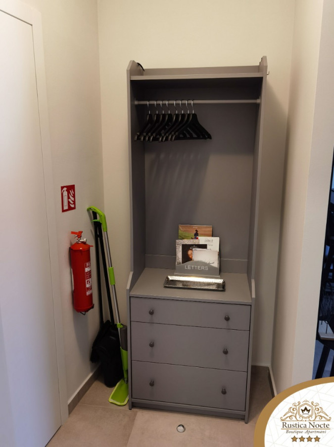 DELUXE JEDNOSOBAN APARTMAN 1, Rustica Nocte Boutique apartmani u centru Požege, Slavonija Požega