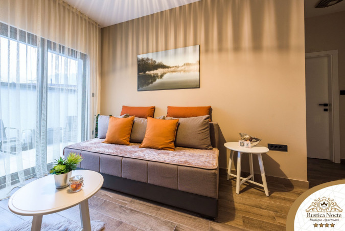 DELUXE DVOSOBAN APARTMAN SA TERASOM 5, Rustica Nocte Boutique apartmani u centru Požege, Slavonija Požega