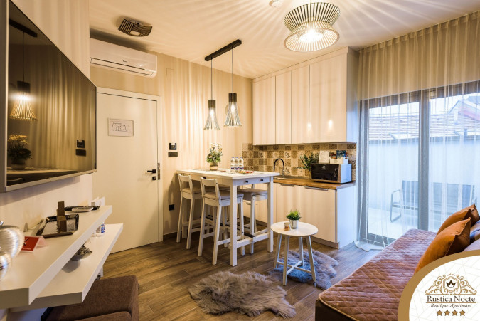 DELUXE DVOSOBAN APARTMAN SA TERASOM 5, Rustica Nocte Boutique apartmani u centru Požege, Slavonija Požega