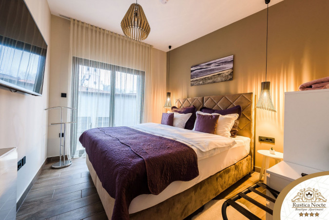 DELUXE DVOSOBAN APARTMAN SA TERASOM 5, Rustica Nocte Boutique apartmani u centru Požege, Slavonija Požega