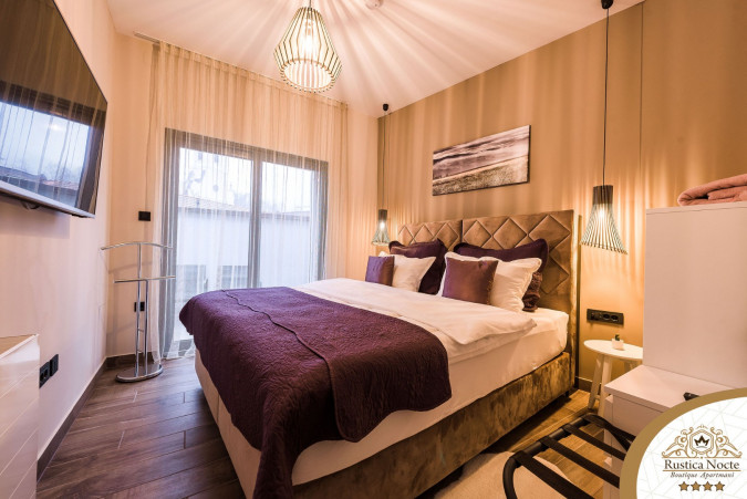 DELUXE DVOSOBAN APARTMAN SA TERASOM 5, Rustica Nocte Boutique apartmani u centru Požege, Slavonija Požega